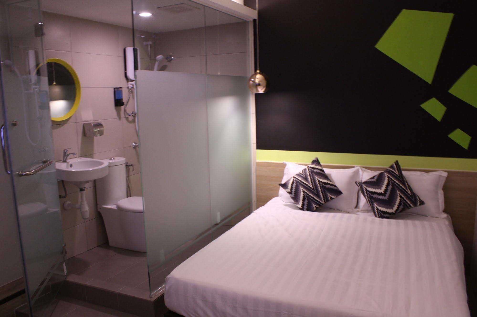 Dejaya Boutique Hotel Kuchai Lama Kuala Lumpur Extérieur photo